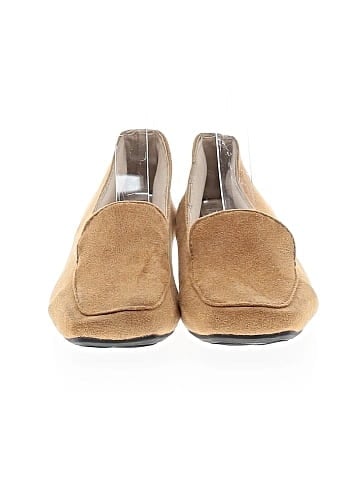 Unbranded Flats (view 2)