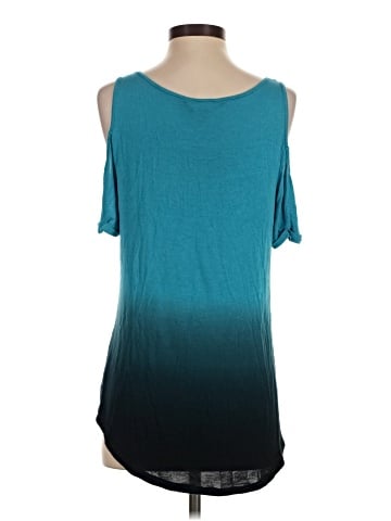 Rock & Republic Short Sleeve Top (view 2)