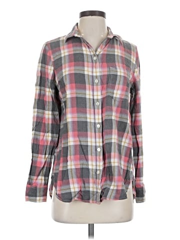 Old Navy Long Sleeve Button-Down Shirt (view 1)