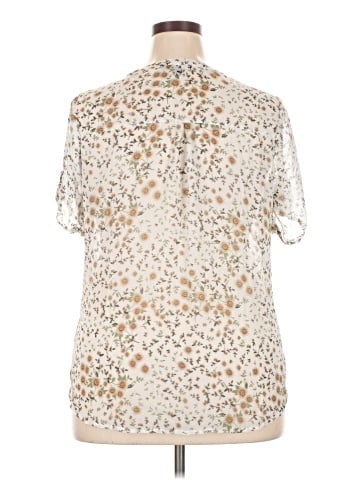 Sara Michelle Short Sleeve Blouse (view 2)