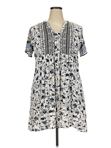 Knox Rose Casual Dress (view 1)