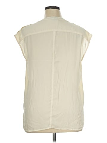 Attention Sleeveless Blouse (view 2)