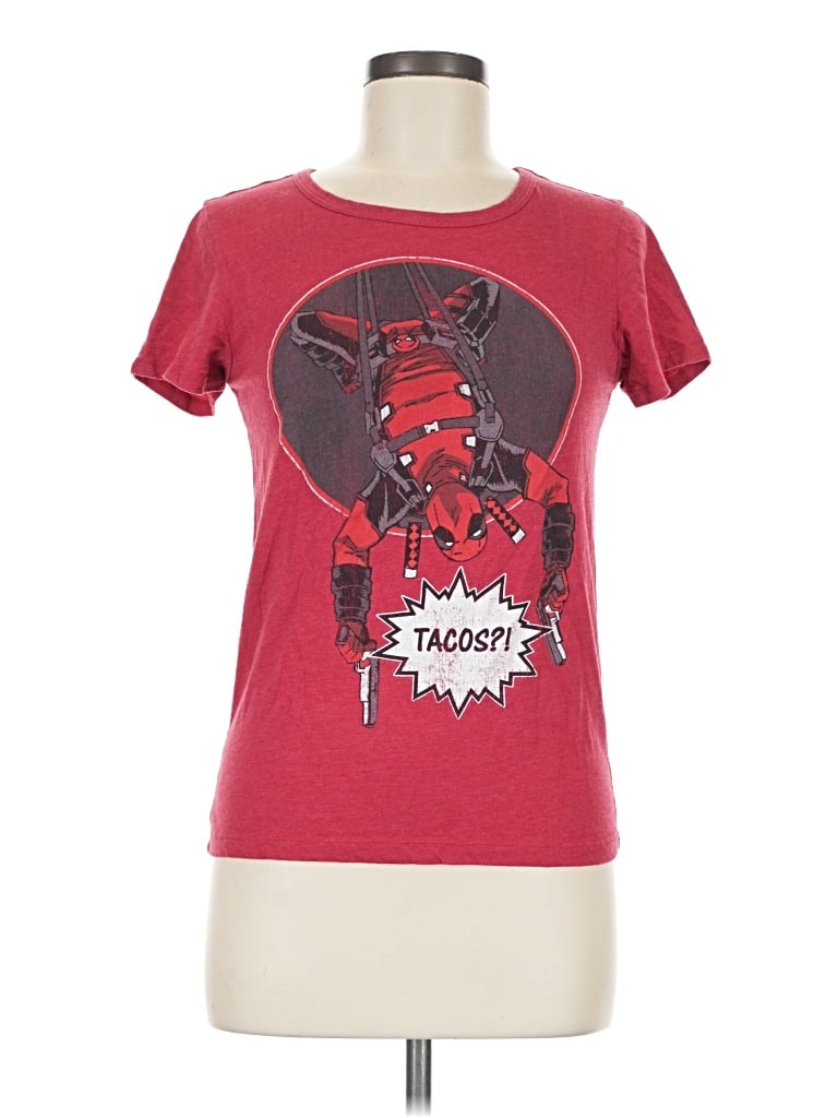 Pre-owned Marvel Short Sleeve T-shirt In Red