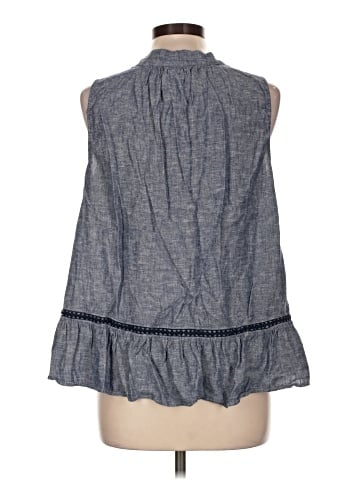 Crown & Ivy Casual Dress (view 2)