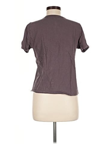 Old Navy Short Sleeve T-Shirt (view 2)