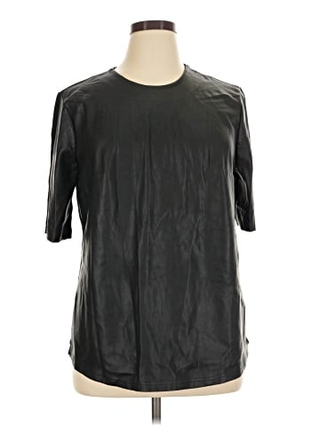 Universal Standard Short Sleeve Top (view 1)