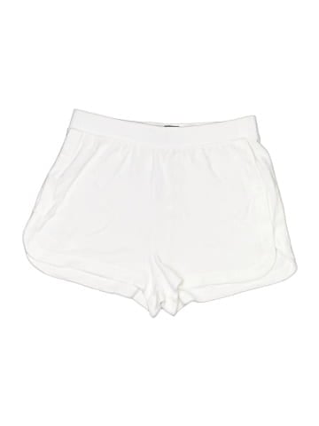 Gap Shorts (view 1)