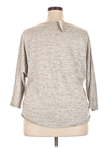 Avenue Long Sleeve T-Shirt (view 2)