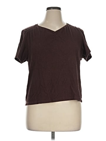 Sag Harbor Short Sleeve Top (view 1)