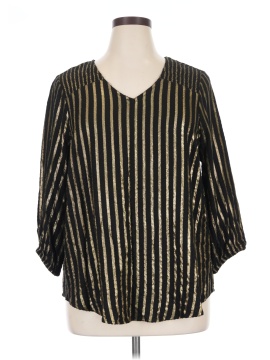 Torrid 3/4 Sleeve T-Shirt (view 1)