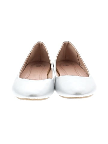 Unbranded Flats (view 2)