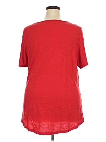 Avenue Short Sleeve T-Shirt (view 2)
