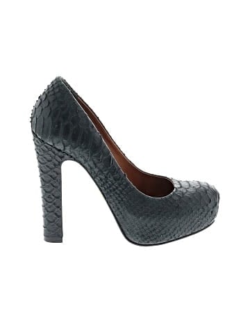 Pour La Victoire Heels (view 1)