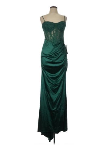 B. Darlin Cocktail Dress (view 1)