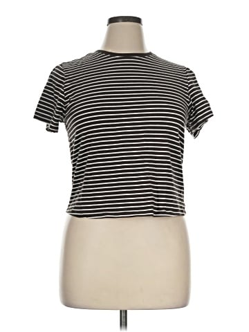 Old Navy Short Sleeve Turtleneck (view 1)