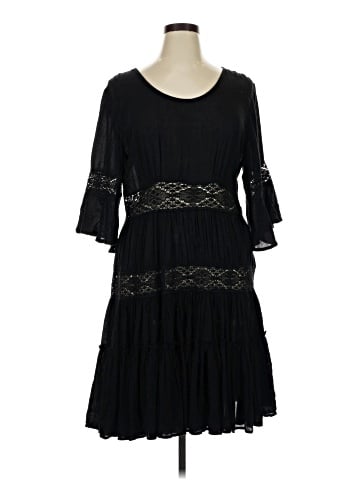 Chelsea & Theodore Casual Dress (view 1)