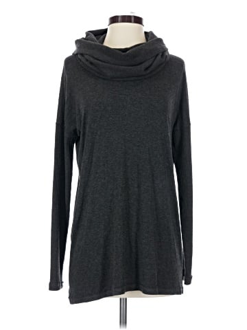 Bordeaux Turtleneck Sweater (view 1)