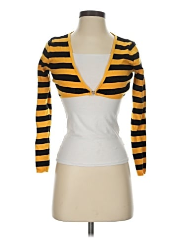 SUMWON Shrug (view 1)