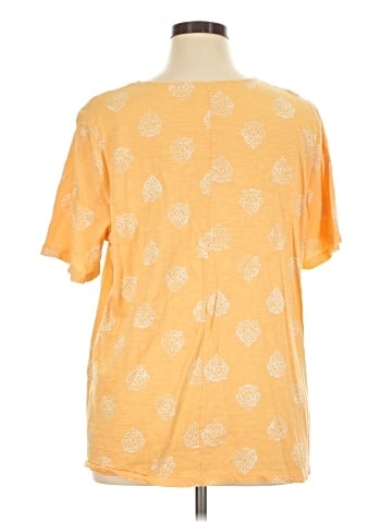 Catherines Short Sleeve Top (view 2)