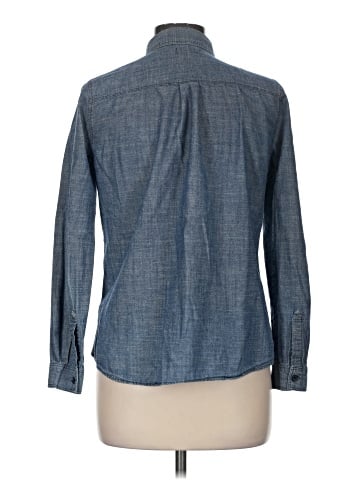 Old Navy Long Sleeve Button-Down Shirt (view 2)