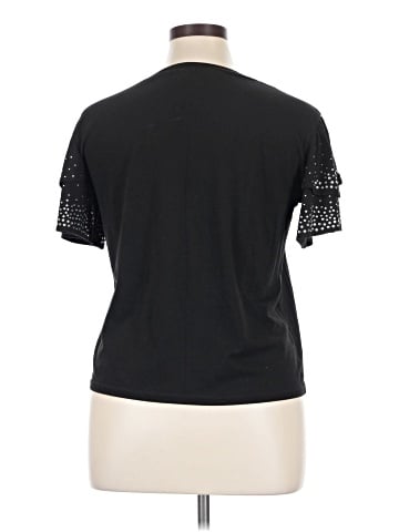 On Twelfth Short Sleeve T-Shirt (view 2)