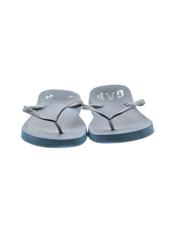 Gap Flip Flops (view 2)