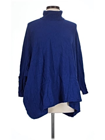 Alfani Poncho (view 1)
