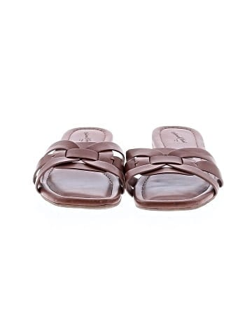 Universal Thread Sandals (view 2)