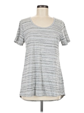 Lularoe Short Sleeve T-Shirt (view 1)