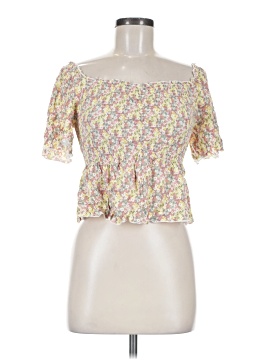 Urban Romantics Short Sleeve Top (view 1)