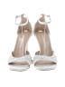 Stuart Weitzman White Sandals Size 10 - photo 2