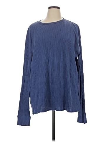 Urban Outfitters Pullover Sweater (view 1)