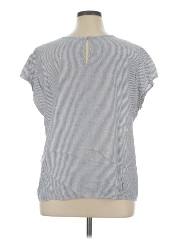 Caslon Short Sleeve T-Shirt (view 2)