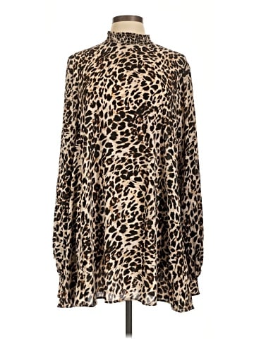 Show Me Your Mumu Casual Dress (view 1)