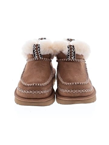 Ugg Ankle Boots (view 2)