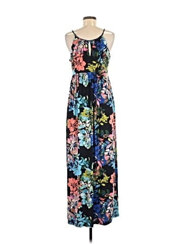 Lucy & Laurel Casual Dress (view 2)