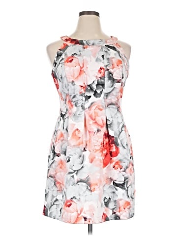 En Focus Cocktail Dress (view 1)