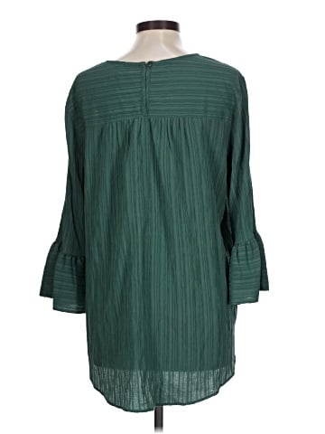 Betsey's Boutique Shop 3/4 Sleeve Blouse (view 2)