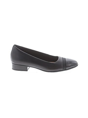 Clarks Heels (view 1)