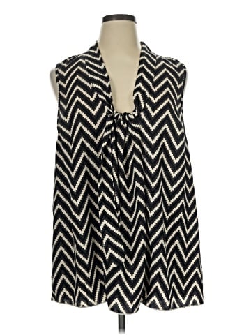 Poema Sleeveless Blouse (view 1)