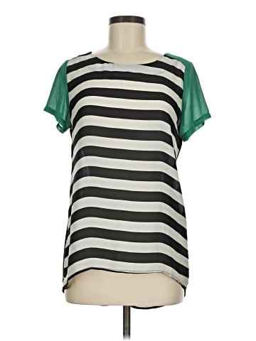 Buttons Short Sleeve Top (view 1)