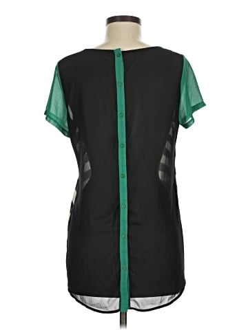 Buttons Short Sleeve Top (view 2)