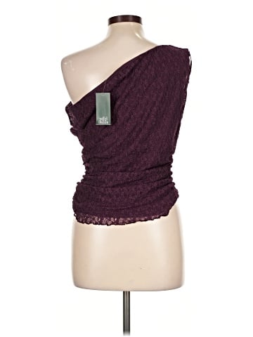 Wild Fable Sleeveless Top (view 2)