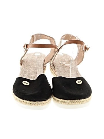 Unbranded Wedges (view 2)