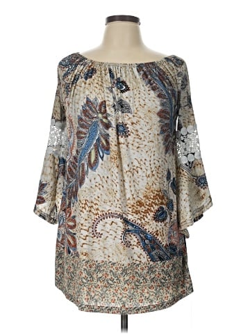 Win Win 3/4 Sleeve Blouse (view 1)