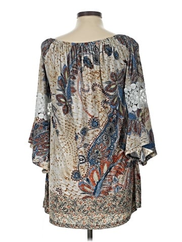Win Win 3/4 Sleeve Blouse (view 2)