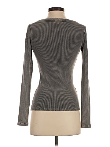 Victoria's Secret Pink Long Sleeve T-Shirt (view 2)
