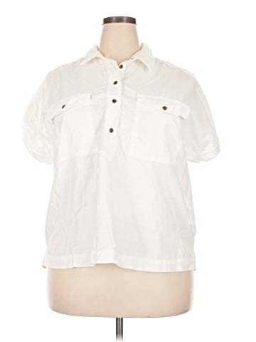 Universal Thread Short Sleeve Button-Down Shirt (view 1)