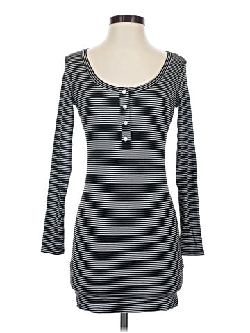 Honey Punch Long Sleeve Henley (view 1)