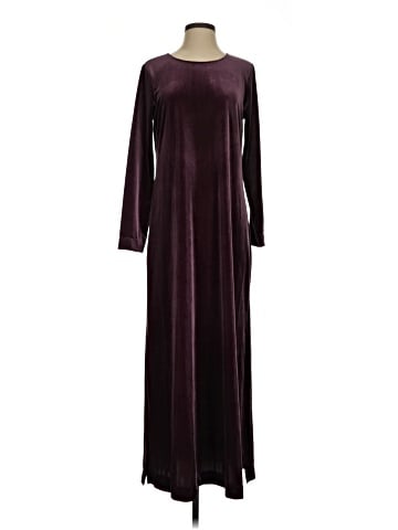 Natori Casual Dress (view 1)